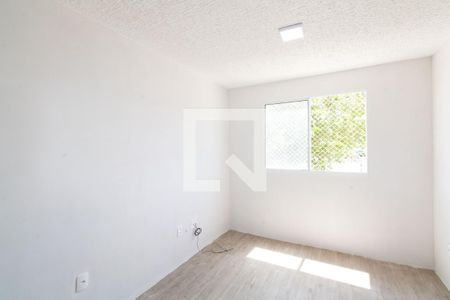 Sala de apartamento para alugar com 2 quartos, 40m² em Guaratiba, Rio de Janeiro