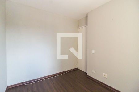 Quarto 1 de apartamento para alugar com 1 quarto, 55m² em Vila Carmosina, São Paulo