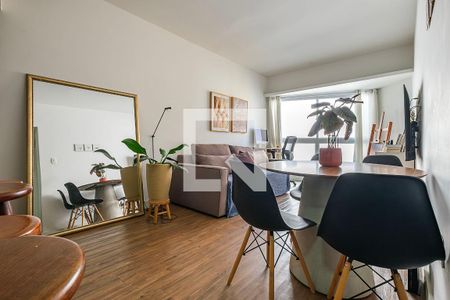 Sala/Cozinha de apartamento para alugar com 1 quarto, 50m² em Consolação, São Paulo