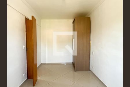 Quarto 1 de apartamento para alugar com 2 quartos, 54m² em Vila Mangalot, São Paulo