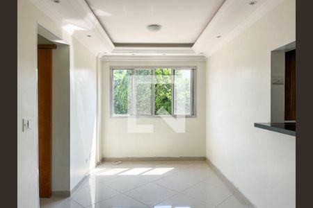 Sala de apartamento para alugar com 2 quartos, 54m² em Vila Mangalot, São Paulo