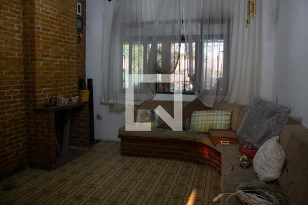 Sala de casa para alugar com 3 quartos, 140m² em Jardim Europa, Itaquaquecetuba