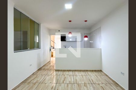 Sala de casa para alugar com 1 quarto, 75m² em Jardim Regina, São Paulo