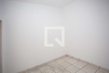 Quarto de casa para alugar com 1 quarto, 50m² em Taboão, Diadema