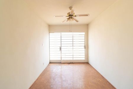 Sala de casa à venda com 3 quartos, 250m² em Vila Teixeira, Campinas