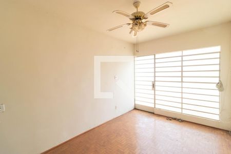 Sala de casa à venda com 3 quartos, 250m² em Vila Teixeira, Campinas