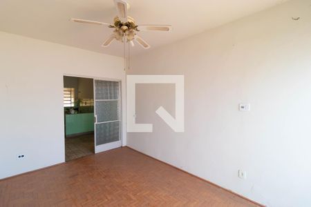 Sala de casa à venda com 3 quartos, 250m² em Vila Teixeira, Campinas