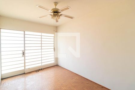 Sala de casa à venda com 3 quartos, 250m² em Vila Teixeira, Campinas