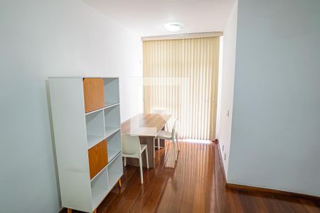 Sala de apartamento para alugar com 2 quartos, 68m² em Flamengo, Rio de Janeiro