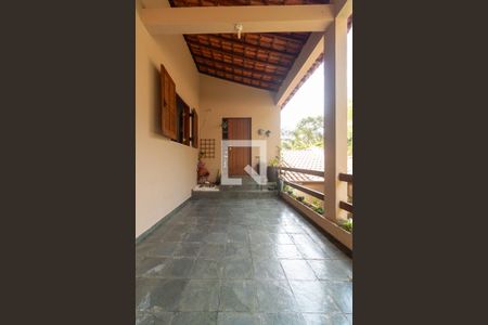 Casa para alugar com 300m², 4 quartos e 6 vagas Casa para alugar com 300m², 4 quartos e 6 vagasGaragem