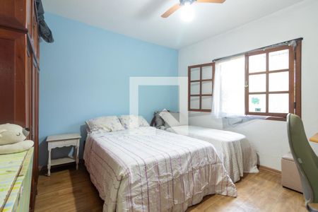 Casa para alugar com 300m², 4 quartos e 6 vagas Casa para alugar com 300m², 4 quartos e 6 vagasQuarto 2