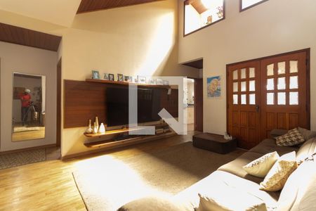 Casa para alugar com 300m², 4 quartos e 6 vagas Casa para alugar com 300m², 4 quartos e 6 vagasSala de TV