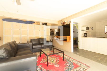 Casa para alugar com 300m², 4 quartos e 6 vagas Casa para alugar com 300m², 4 quartos e 6 vagasÁrea comum