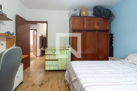 Casa para alugar com 300m², 4 quartos e 6 vagas Casa para alugar com 300m², 4 quartos e 6 vagasQuarto 2