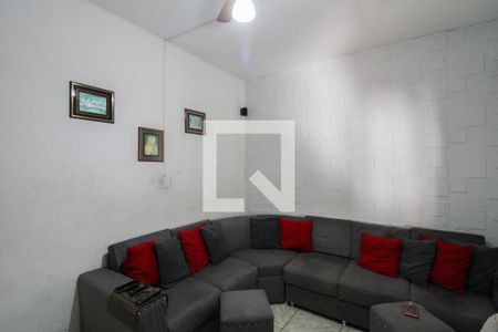 Sala de TV de casa à venda com 4 quartos, 450m² em Rio Branco, Belo Horizonte