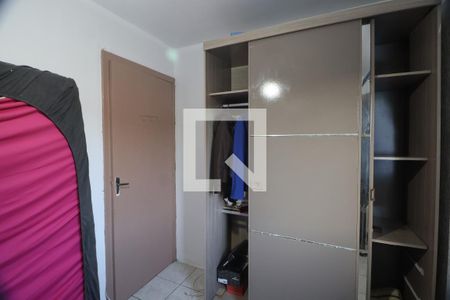 Quarto 2 de casa de condomínio para alugar com 2 quartos, 70m² em Rio Branco, Canoas