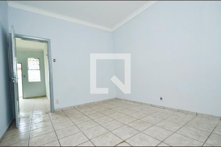 Quarto1 de casa para alugar com 3 quartos, 200m² em Santa Efigênia, Belo Horizonte