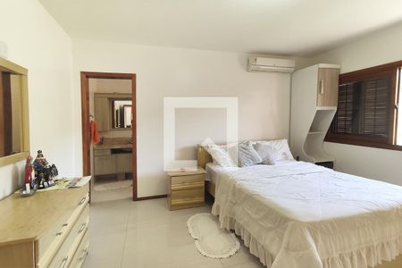 Suíte  de casa à venda com 3 quartos, 95m² em Padre Reus, São Leopoldo