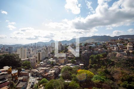 Vista da Sala de apartamento à venda com 2 quartos, 84m² em Santo Antônio, Belo Horizonte