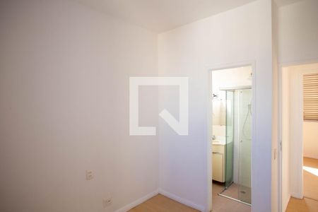 Suíte de apartamento à venda com 2 quartos, 84m² em Santo Antônio, Belo Horizonte