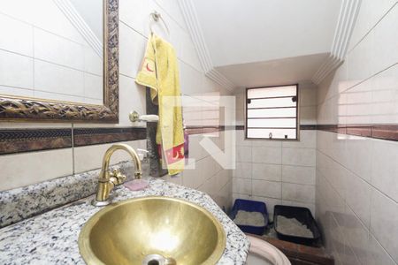 Lavabo  de casa à venda com 3 quartos, 200m² em Cidade Mãe do Céu, São Paulo