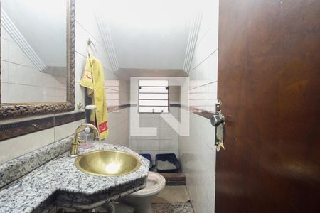 Lavabo  de casa à venda com 3 quartos, 200m² em Cidade Mãe do Céu, São Paulo