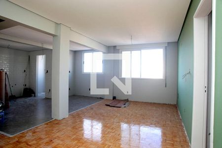 Sala de apartamento para alugar com 3 quartos, 92m² em Floresta, Porto Alegre