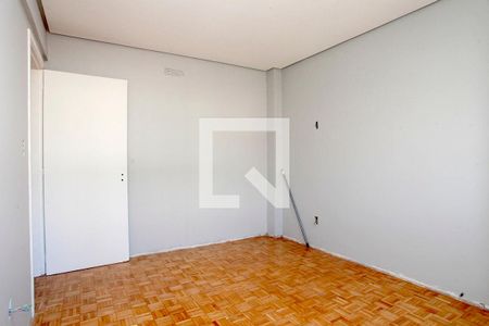 Quarto 1 de apartamento para alugar com 3 quartos, 92m² em Floresta, Porto Alegre