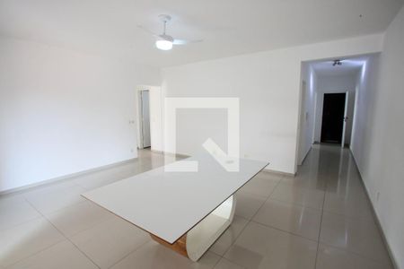 Sala de apartamento para alugar com 3 quartos, 120m² em Tanque, Rio de Janeiro