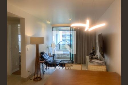 Sala de apartamento à venda com 3 quartos, 80m² em Lourdes, Belo Horizonte