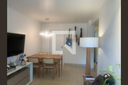 Sala de apartamento à venda com 3 quartos, 80m² em Lourdes, Belo Horizonte