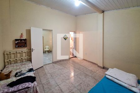 Casa à venda com 80m², 2 quartos e 1 vaga Casa à venda com 80m², 2 quartos e 1 vagaSuíte