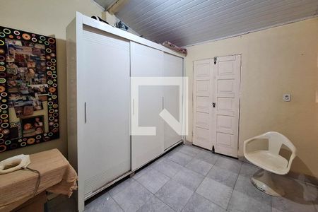 Quarto 1 de casa à venda com 2 quartos, 80m² em Piratininga, Niterói