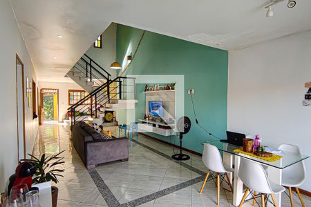 sala de casa à venda com 2 quartos, 450m² em Taquara, Rio de Janeiro