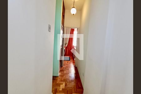 Corredor de apartamento à venda com 2 quartos, 67m² em Copacabana, Rio de Janeiro