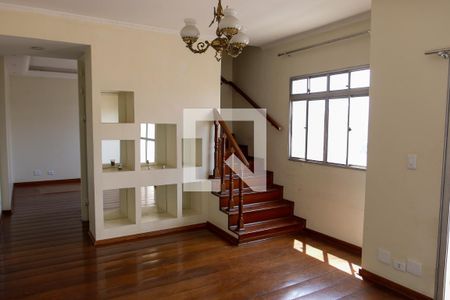 sala de apartamento para alugar com 3 quartos, 160m² em Vila Osasco, Osasco