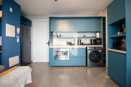 Cozinha de apartamento para alugar com 1 quarto, 38m² em Santo Amaro, São Paulo