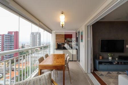 Sacada Sala de apartamento à venda com 3 quartos, 103m² em Vila Carrão, São Paulo