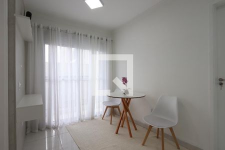 Sala de apartamento para alugar com 2 quartos, 38m² em Vila Tolstoi, São Paulo