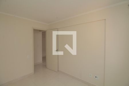 Quarto 1 de apartamento à venda com 3 quartos, 83m² em Vila Ivone, São Paulo