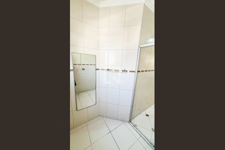 Casa à venda com 269m², 4 quartos e 4 vagas Casa à venda com 269m², 4 quartos e 4 vagasBanheiro da Suíte1