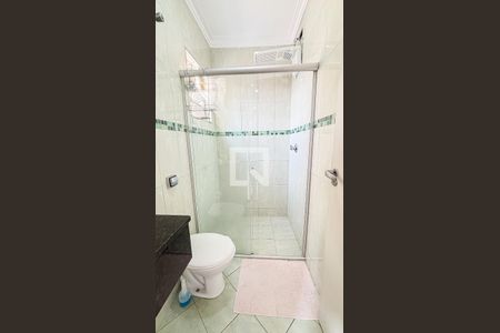 Casa à venda com 269m², 4 quartos e 4 vagas Casa à venda com 269m², 4 quartos e 4 vagasBanheiro da Suíte 2