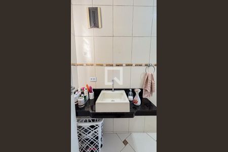 Casa à venda com 269m², 4 quartos e 4 vagas Casa à venda com 269m², 4 quartos e 4 vagasBanheiro da Suíte1