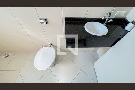 Casa à venda com 269m², 4 quartos e 4 vagas Casa à venda com 269m², 4 quartos e 4 vagasBanheiro da Suíte 3