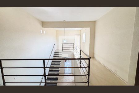 Casa à venda com 269m², 4 quartos e 4 vagas Casa à venda com 269m², 4 quartos e 4 vagasSotao