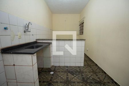 Kitnet de casa para alugar com 1 quarto, 25m² em Vila Robertina, São Paulo