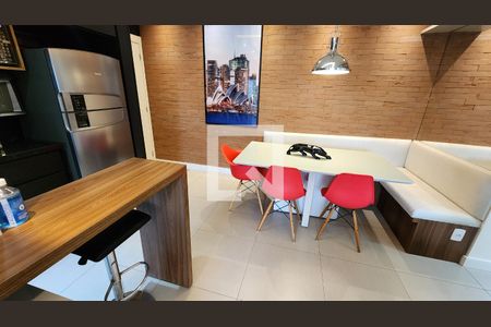 Detalhe Sala de apartamento para alugar com 2 quartos, 68m² em Marapé, Santos