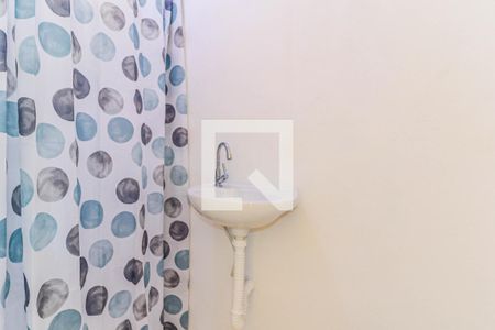 Banheiro de kitnet/studio para alugar com 1 quarto, 30m² em Vila Cruzeiro, São Paulo