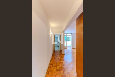 Corredor de Entrada de apartamento para alugar com 1 quarto, 50m² em Vila Buarque, São Paulo