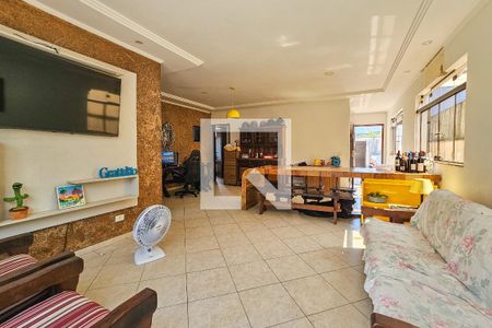 Sala de casa para alugar com 4 quartos, 385m² em Jardim Virgínia, Guarujá